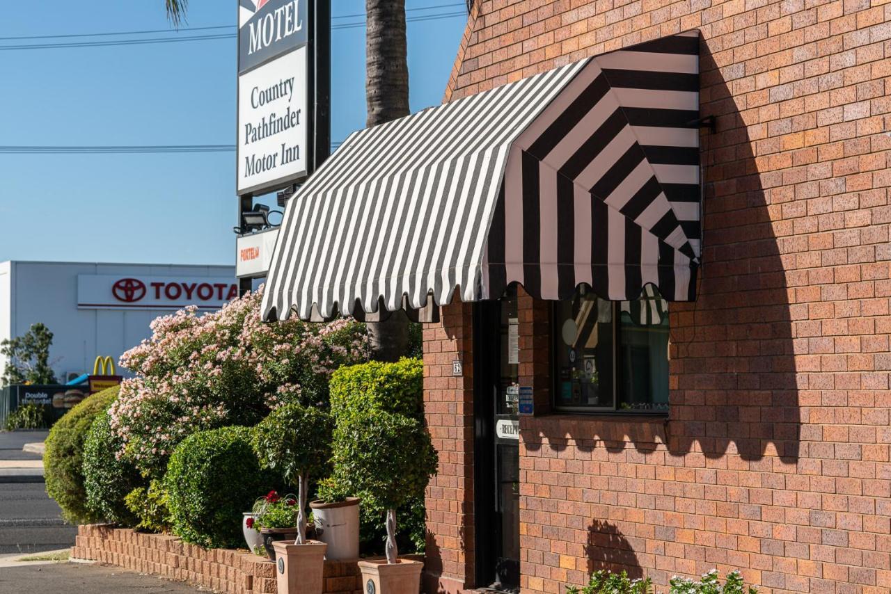 Country Pathfinder Motor Inn ドルビー エクステリア 写真