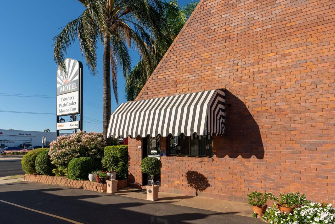 Country Pathfinder Motor Inn ドルビー エクステリア 写真