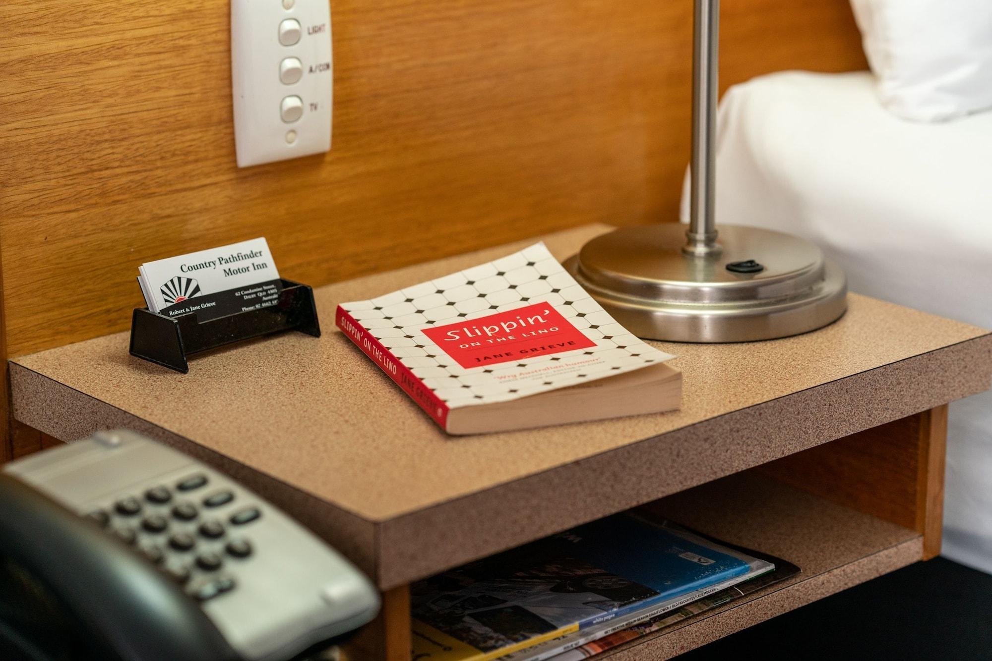 Country Pathfinder Motor Inn ドルビー エクステリア 写真